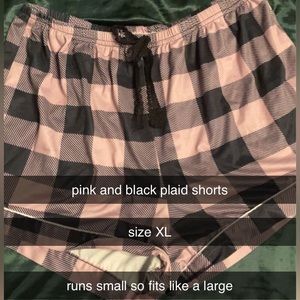 pink and black sleep wear shorts size L